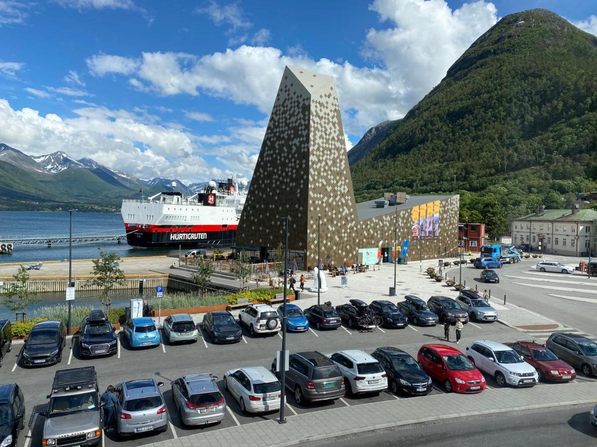 Andalsnes Sentrum Apartment No1 Exterior photo